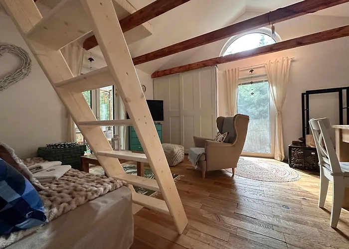 Chatinka Kersku * Hradistko (Nymburk)